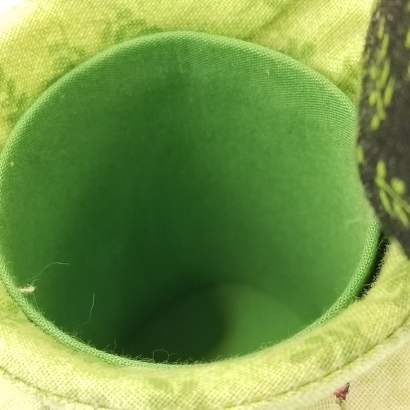 Vintage Mary Englebrett Tea Pot Pin Cushion By Dritz 2001 Cherries Cherry Print - Picture 8 of 12